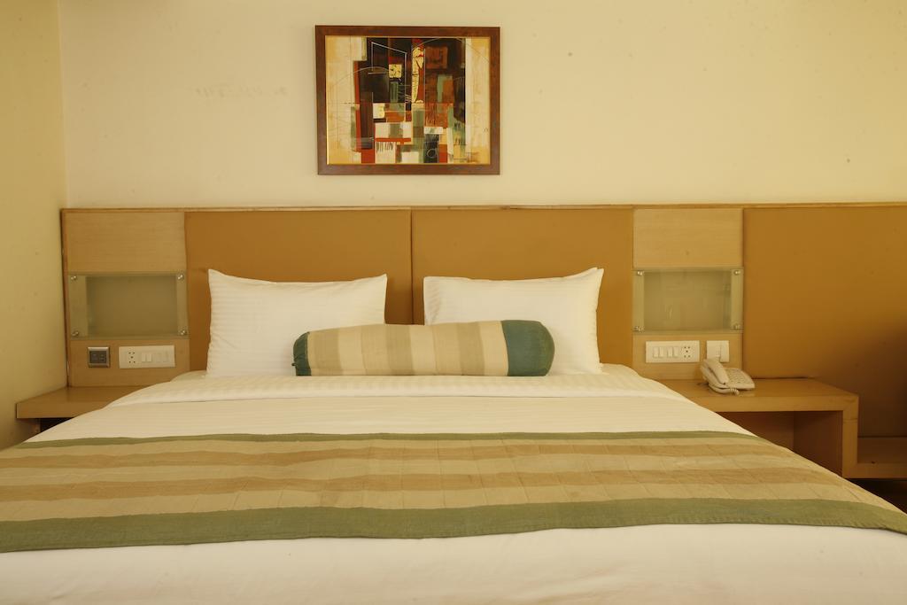 Mango Hotels, Samed Agra Agra  Ngoại thất bức ảnh