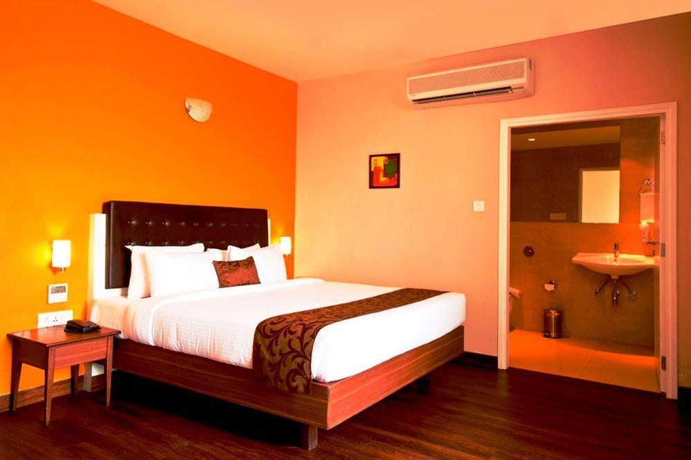 Mango Hotels, Samed Agra Agra  Ngoại thất bức ảnh