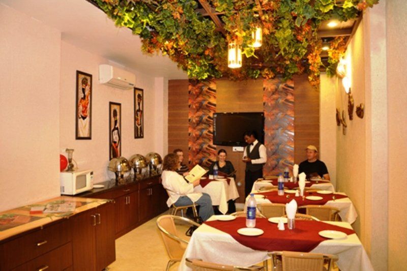 Mango Hotels, Samed Agra Agra  Ngoại thất bức ảnh